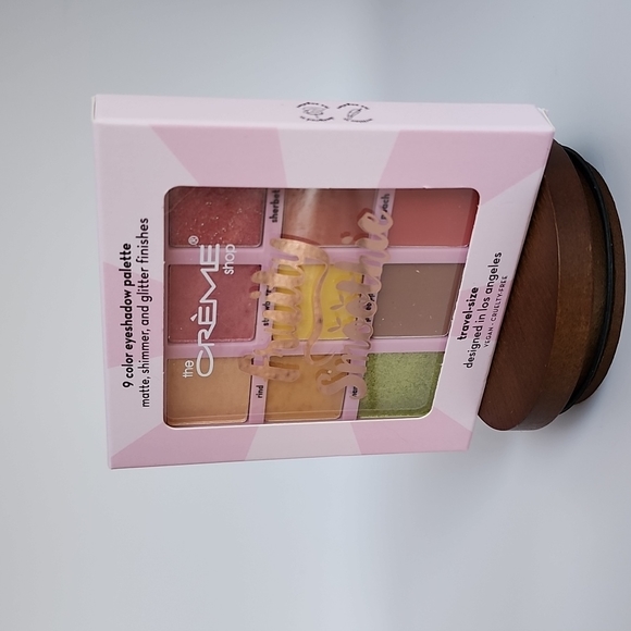 The Creme Shop Fruit Smoothie Eyeshadow Palette - Picture 4 of 12